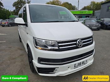 Used Volkswagen Transporter Shuttle 2018 for sale - 77327595: Photo