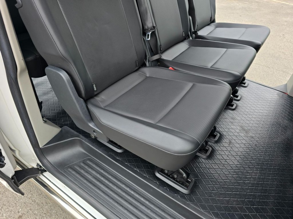 Used Volkswagen Transporter Shuttle 2018 for sale - 77327595: Photo 48