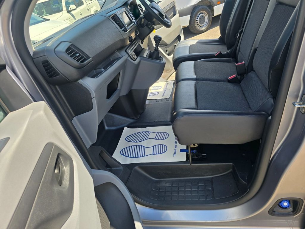 Vehicle 33