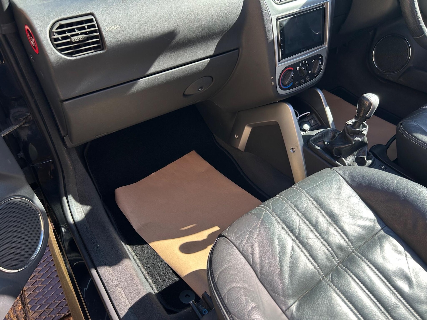 Used Vauxhall Tigra 2008 for sale - 77939775: Photo 19