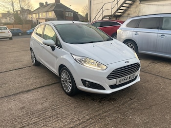 Used Ford Fiesta 2014 for sale - 76976775: Photo
