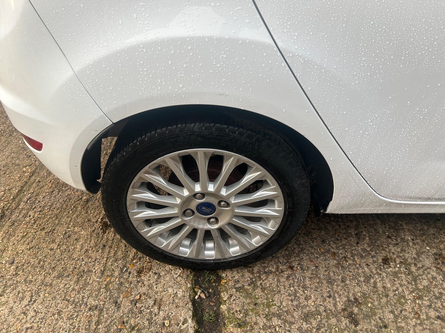 Used Ford Fiesta 2014 for sale - 76976775: Photo 32