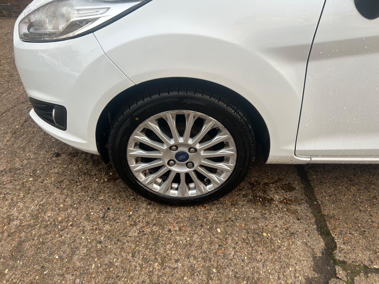 Used Ford Fiesta 2014 for sale - 76976775: Photo 34