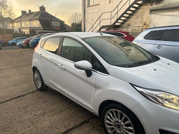 Used Ford Fiesta 2014 for sale - 76976775: Photo