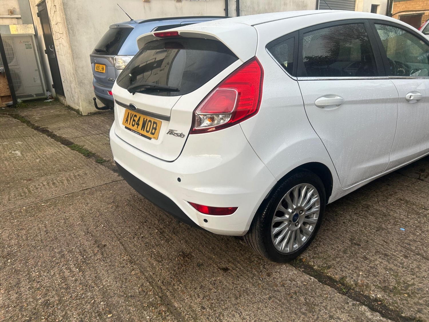 Used Ford Fiesta 2014 for sale - 76976775: Photo 5