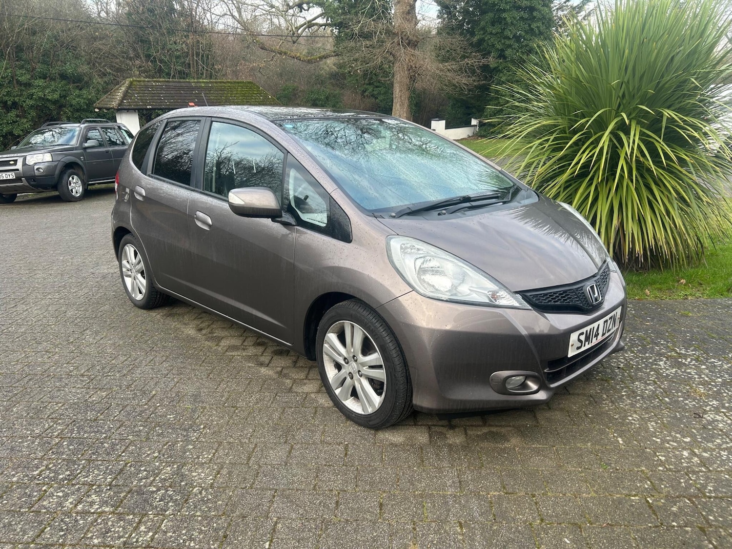 Used Honda Jazz 2014 for sale - 77695918: Photo 2