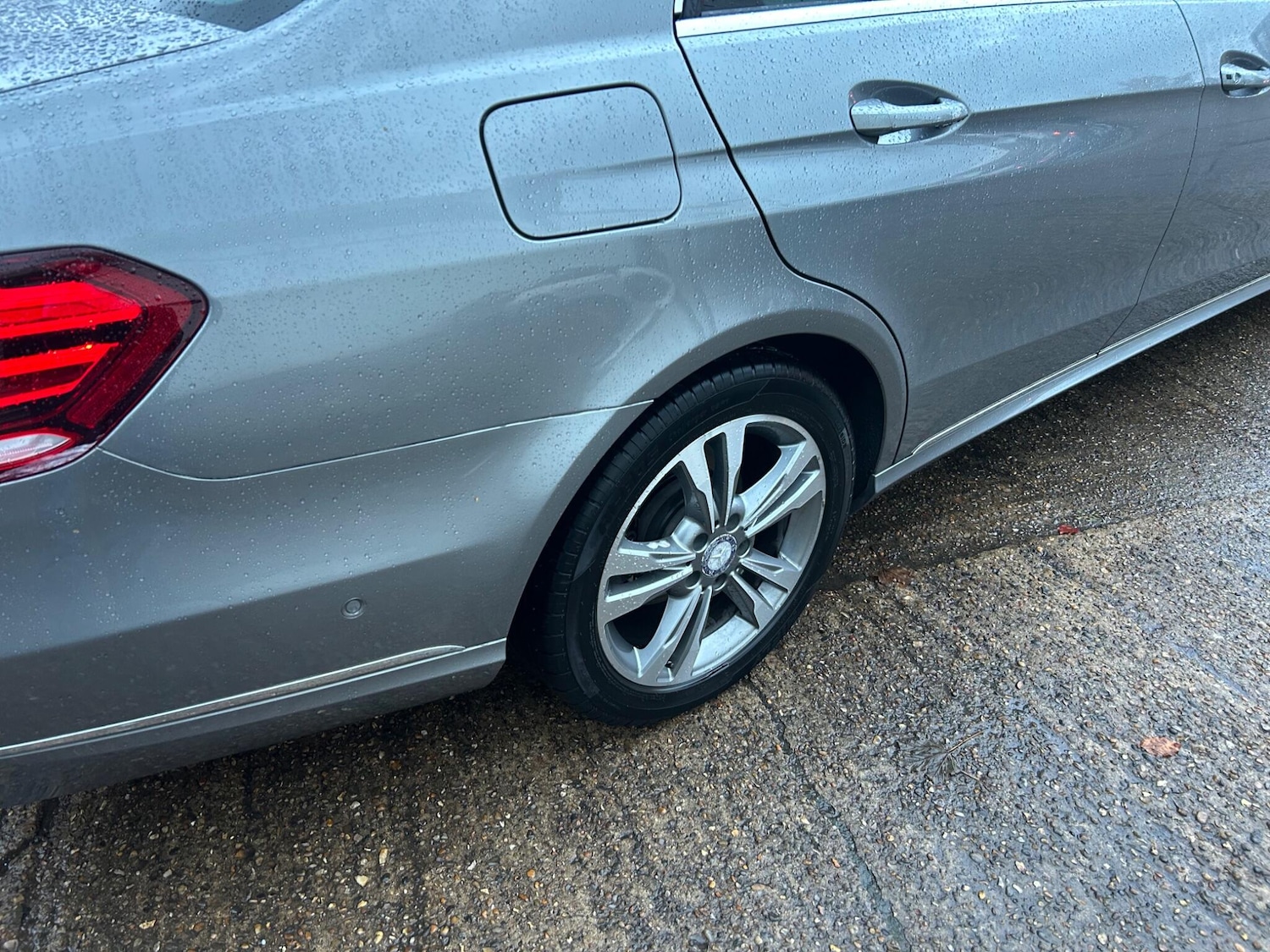 Used Mercedes-Benz E Class 2013 for sale - 76431855: Photo 12