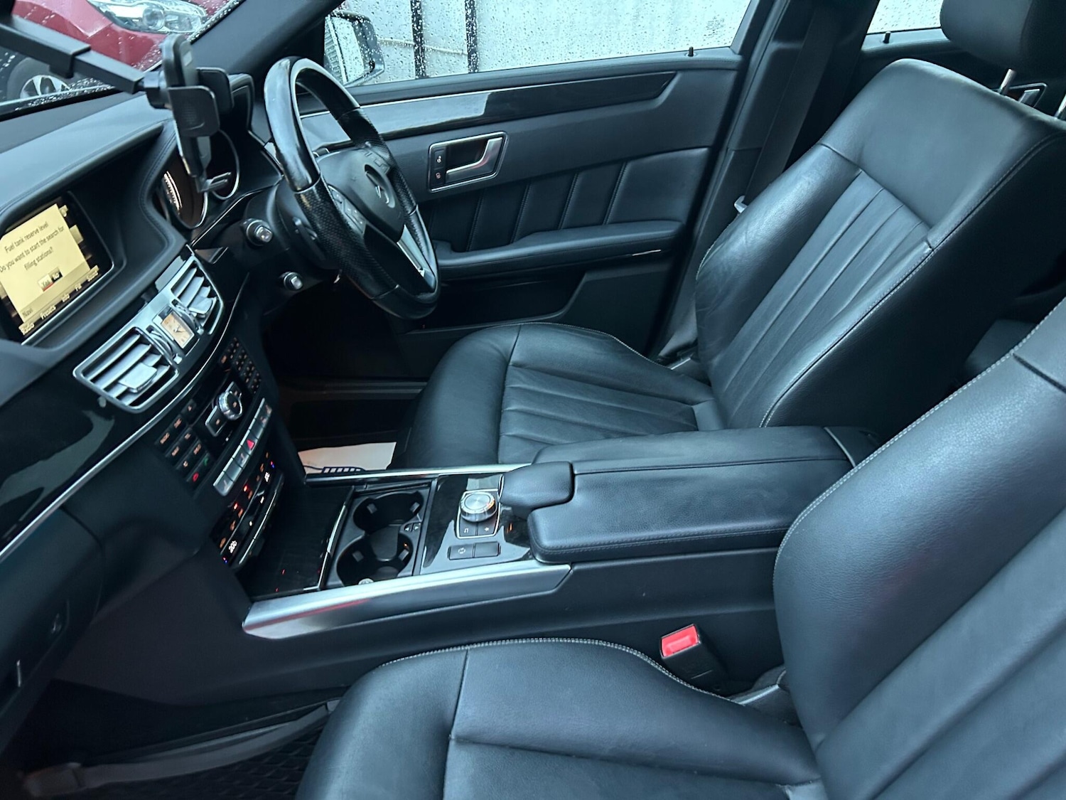 Used Mercedes-Benz E Class 2013 for sale - 76431855: Photo 19