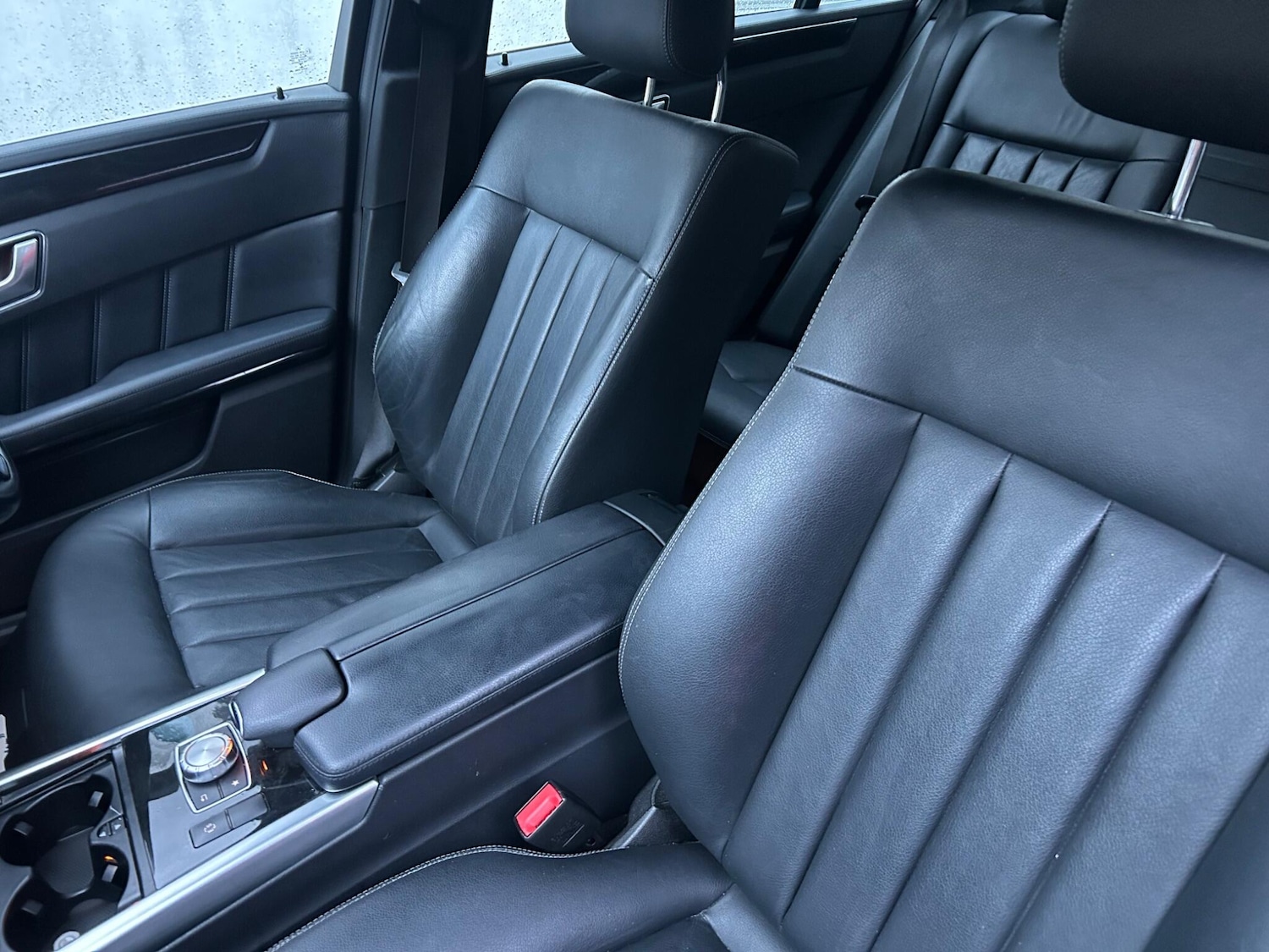 Used Mercedes-Benz E Class 2013 for sale - 76431855: Photo 20