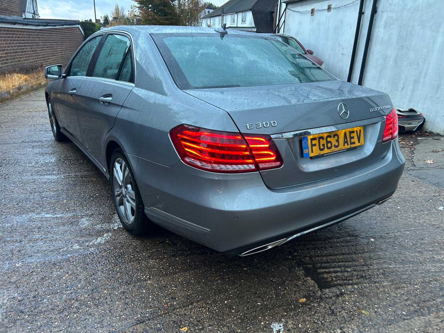 Used Mercedes-Benz E Class 2013 for sale - 76431855: Photo 6