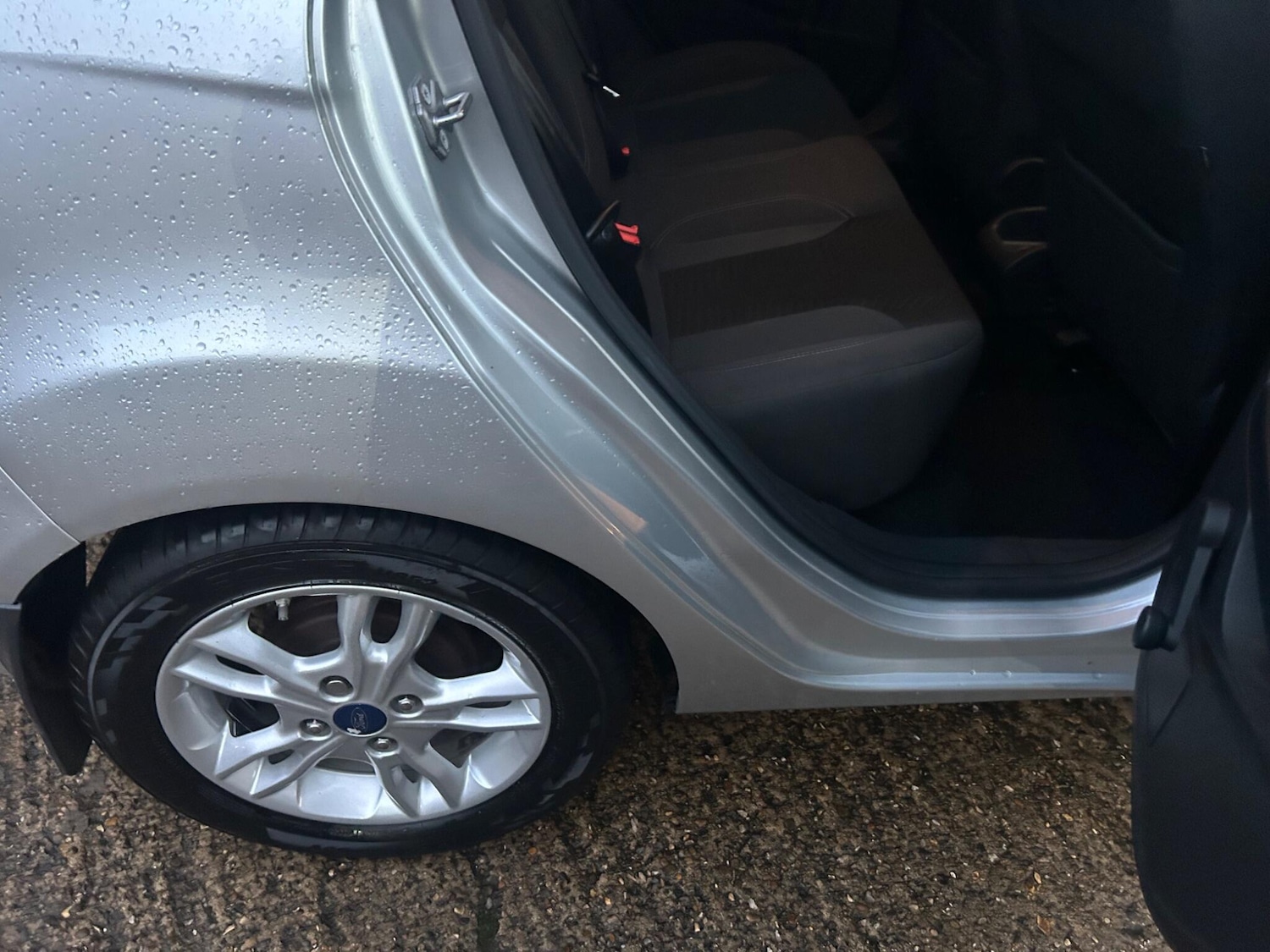 Used Ford Fiesta 2016 for sale - 76780856: Photo 28