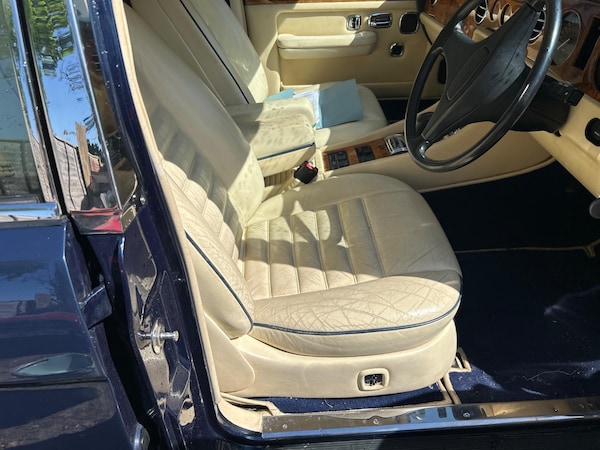 Used Bentley Turbo R 1993 for sale - 74553614: Photo 16