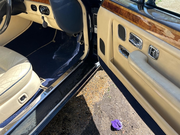 Used Bentley Turbo R 1993 for sale - 74553614: Photo 21