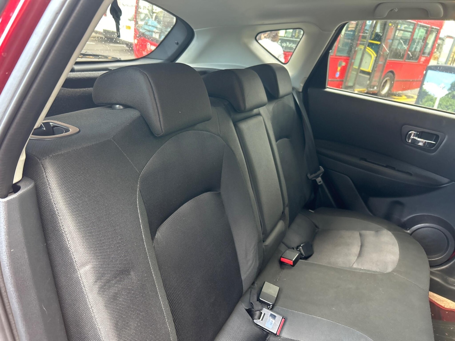 Used Nissan Qashqai 2013 for sale - 76377493: Photo 12