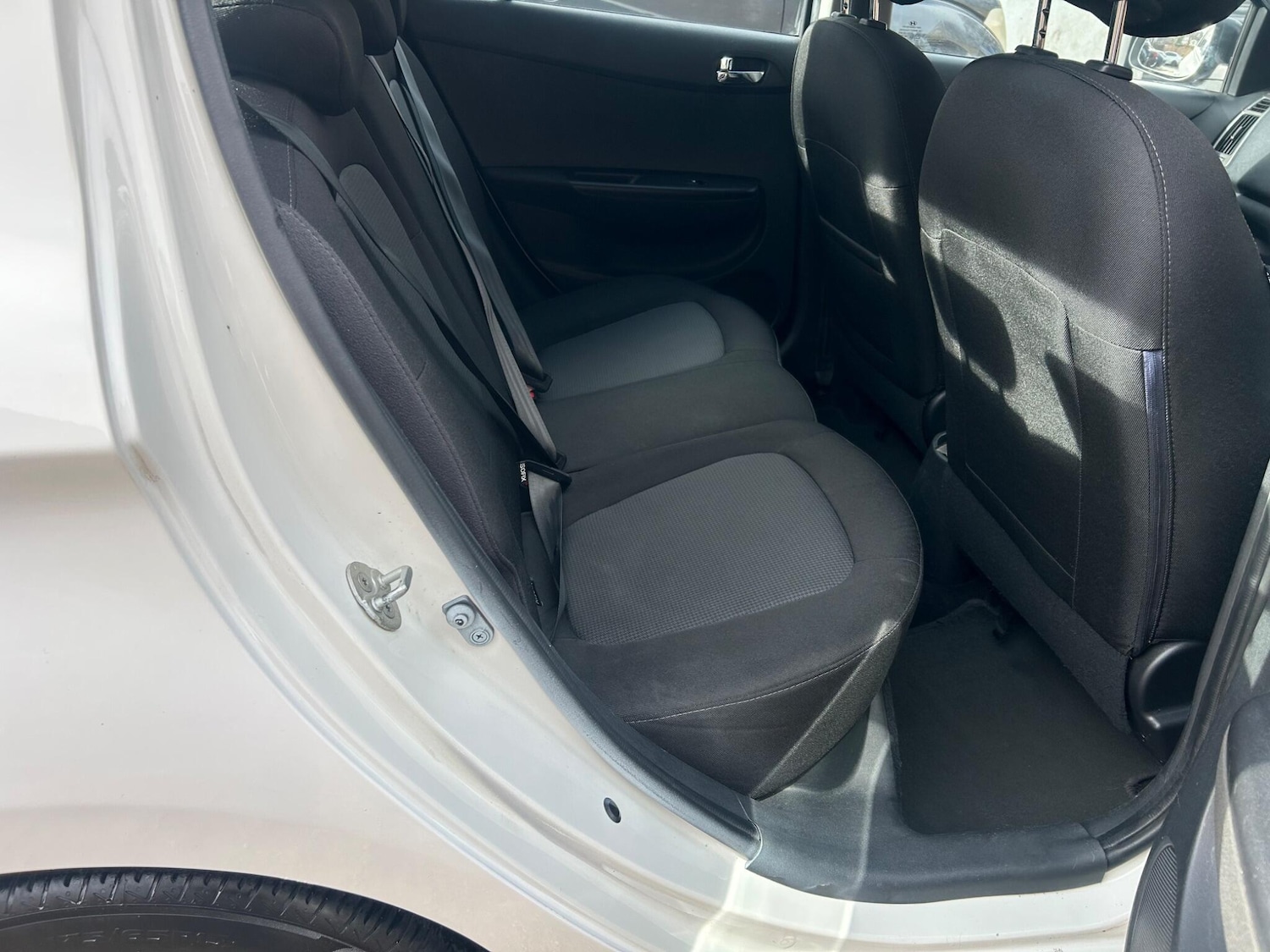 Used Hyundai i20 2014 for sale - 77396241: Photo 33