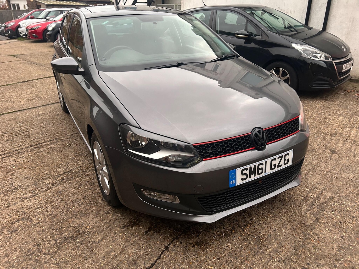 Used Volkswagen Polo 2011 for sale - 76499737: Photo 24