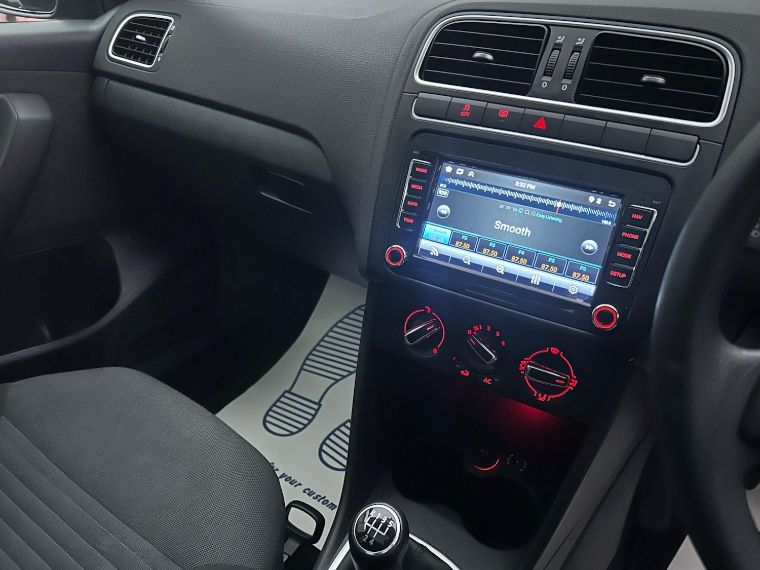 Used Volkswagen Polo 2011 for sale - 76499737: Photo 30