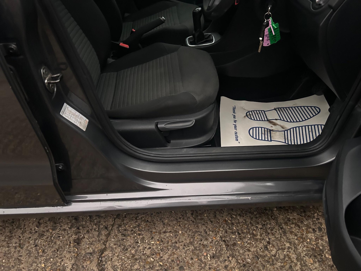 Used Volkswagen Polo 2011 for sale - 76499737: Photo 32