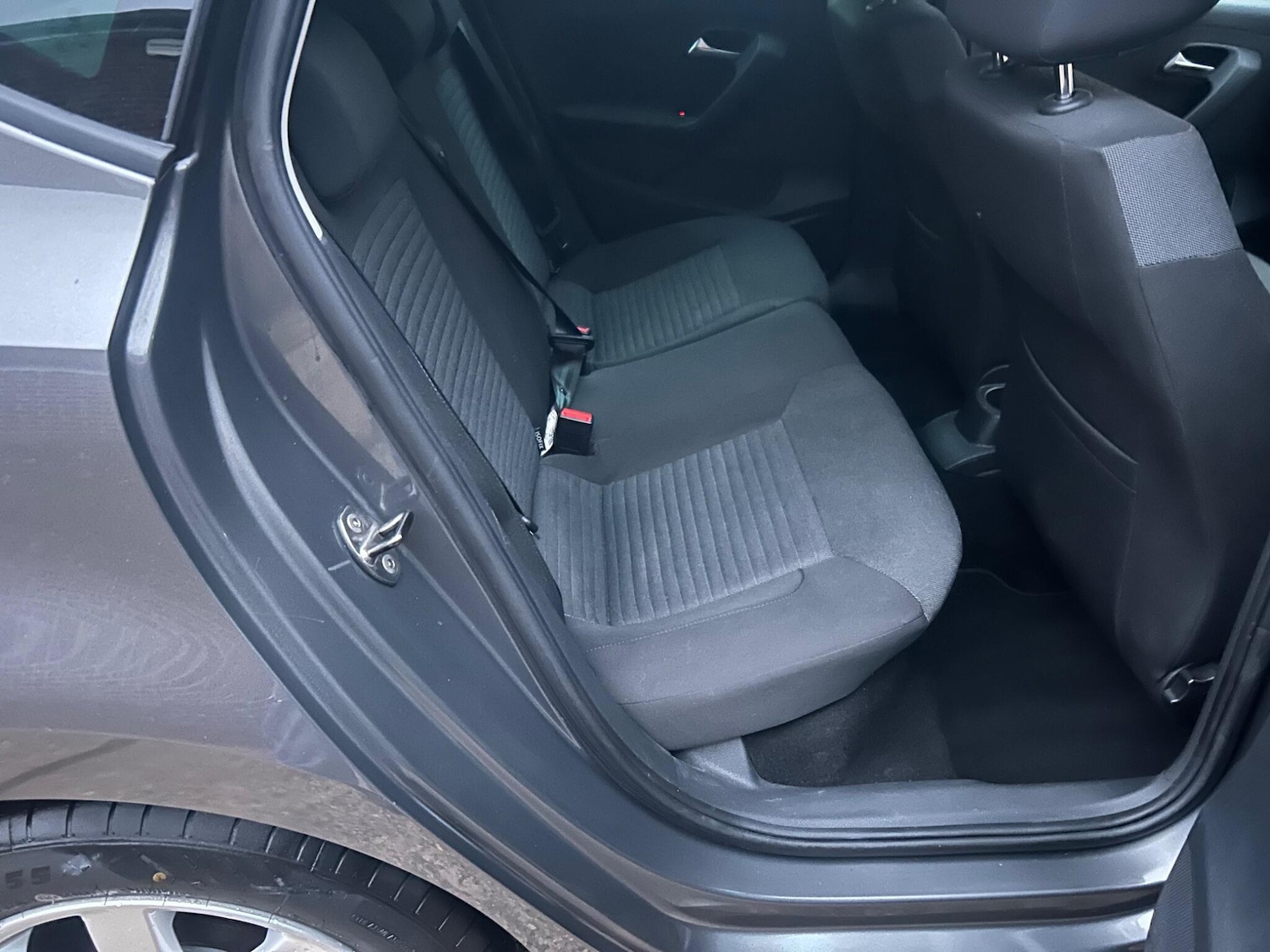 Used Volkswagen Polo 2011 for sale - 76499737: Photo 35