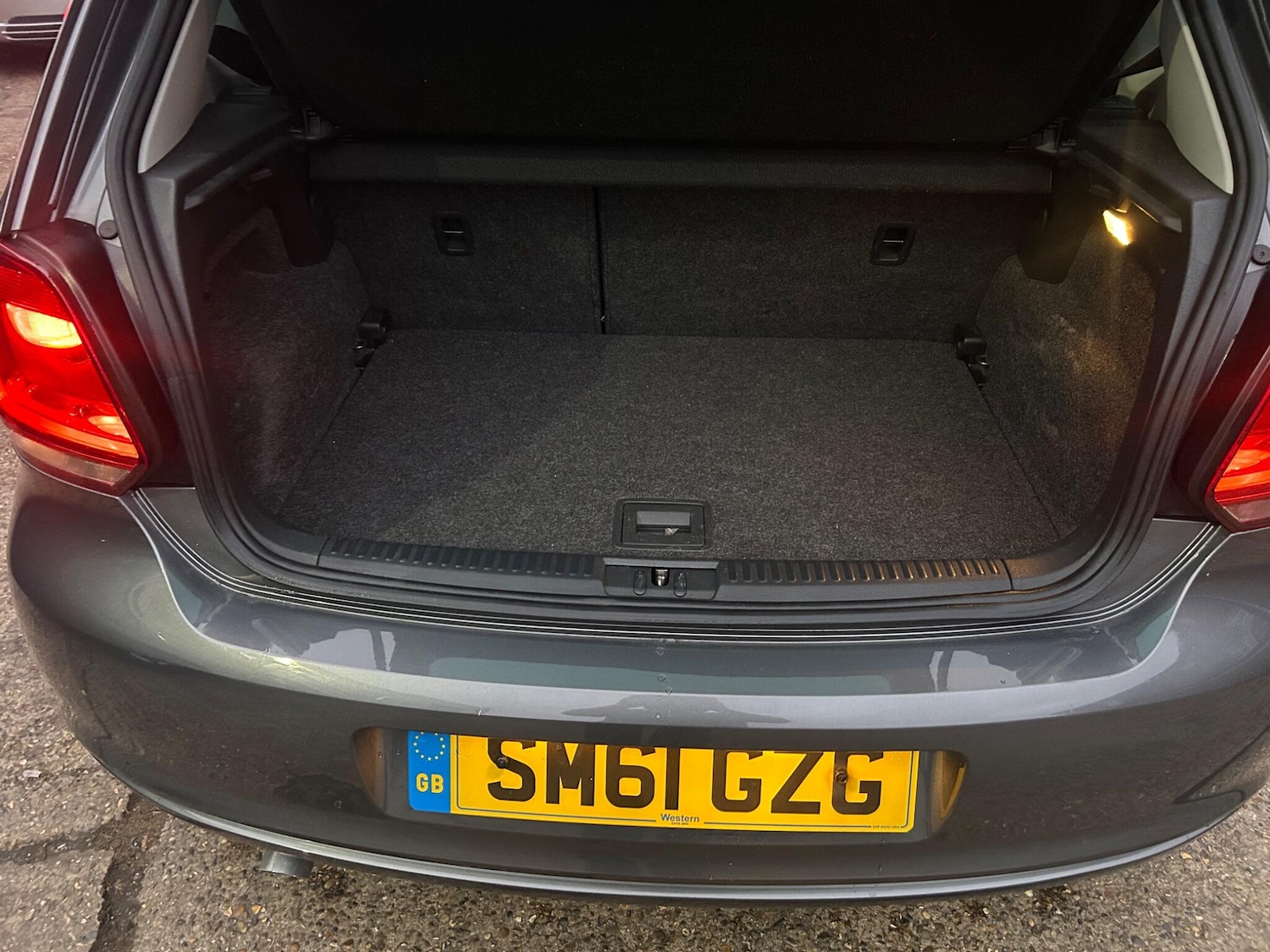 Used Volkswagen Polo 2011 for sale - 76499737: Photo 38