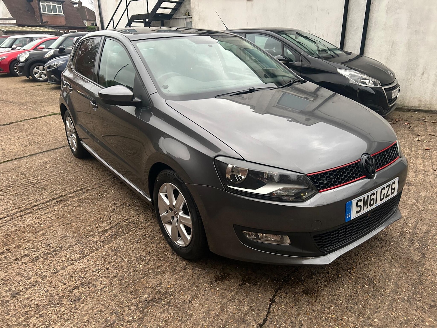 Used Volkswagen Polo 2011 for sale - 76499737: Photo 6