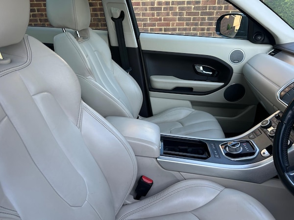 Used Land Rover Range Rover Evoque 2012 for sale - 74610429: Photo 28
