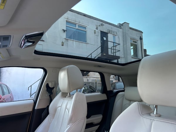Used Land Rover Range Rover Evoque 2012 for sale - 74610429: Photo 44