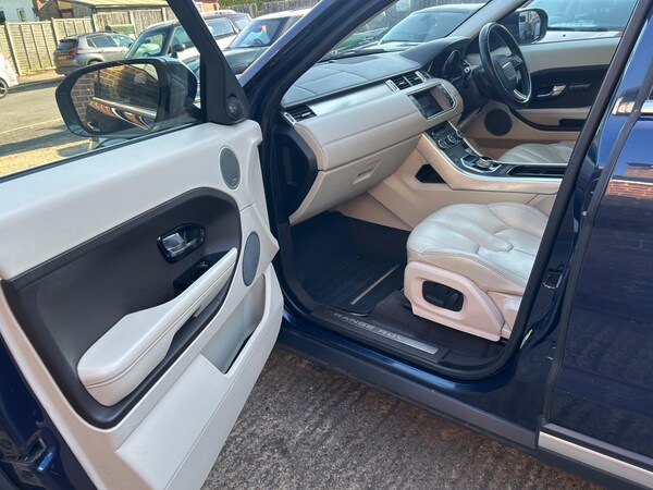 Used Land Rover Range Rover Evoque 2012 for sale - 74610429: Photo 45