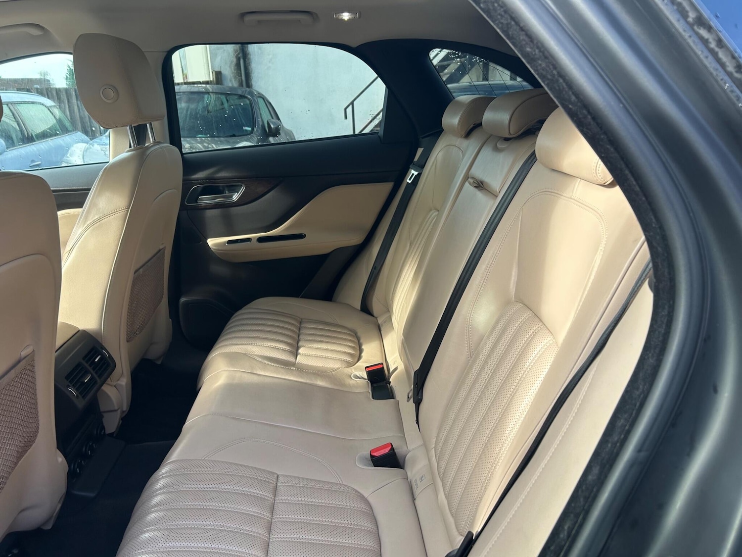 Used Jaguar F-Pace 2016 for sale - 76409467: Photo 23