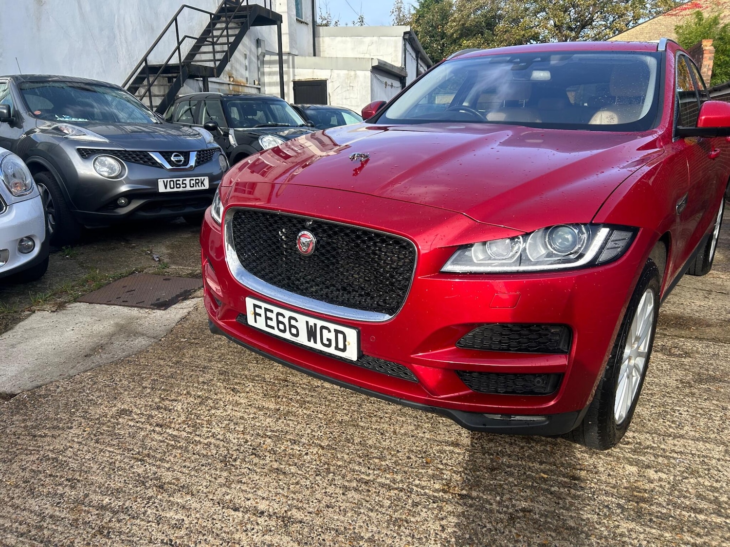 Used Jaguar F-Pace 2016 for sale - 76409467: Photo 3
