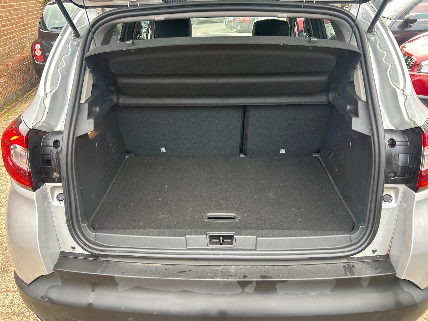 Used Renault Captur 2020 for sale - 76472768: Photo 21