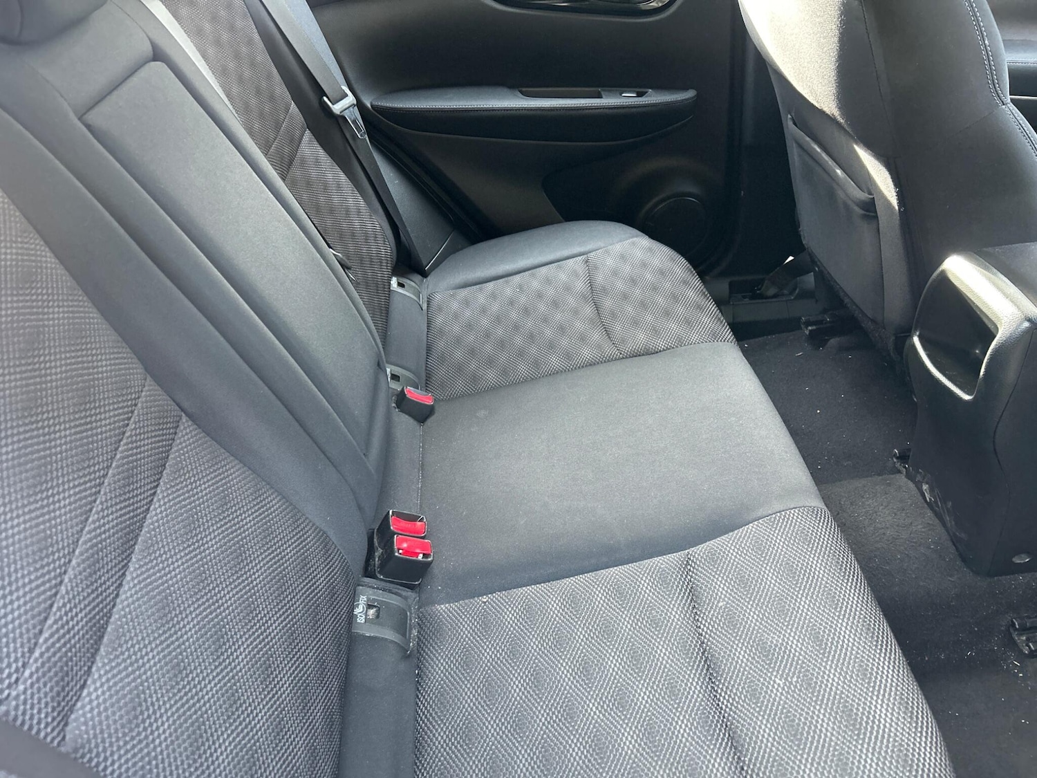 Used Nissan Qashqai 2014 for sale - 77637849: Photo 4