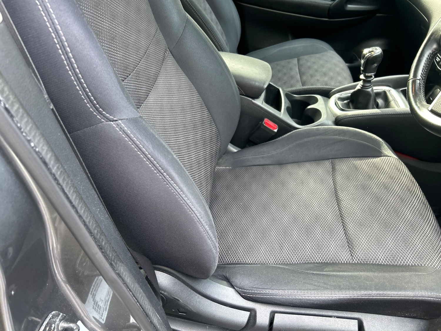 Used Nissan Qashqai 2014 for sale - 77637849: Photo 6