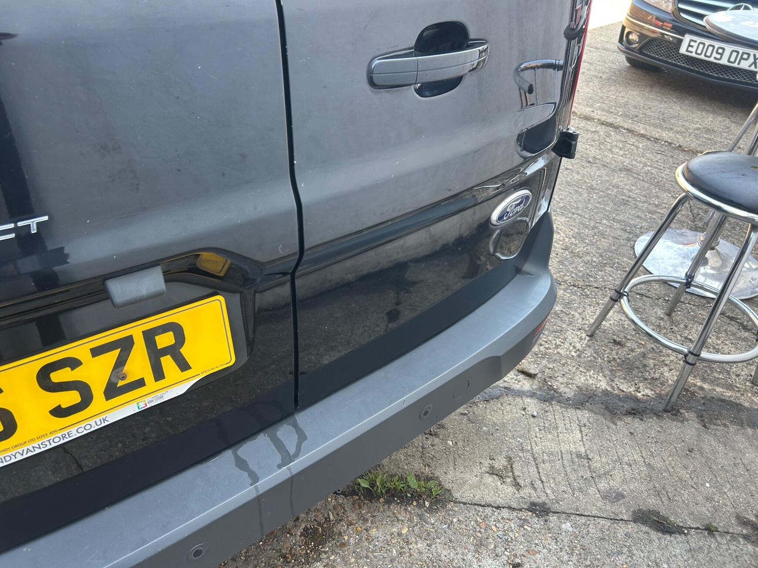 Vehicle 21