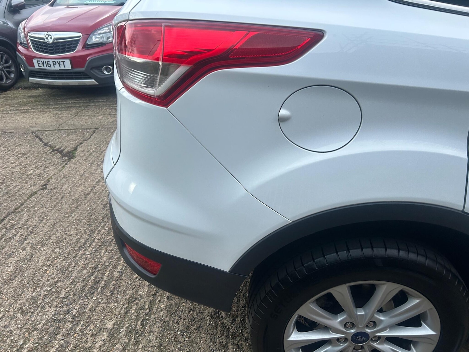 Used Ford Kuga 2015 for sale - 76964407: Photo 10
