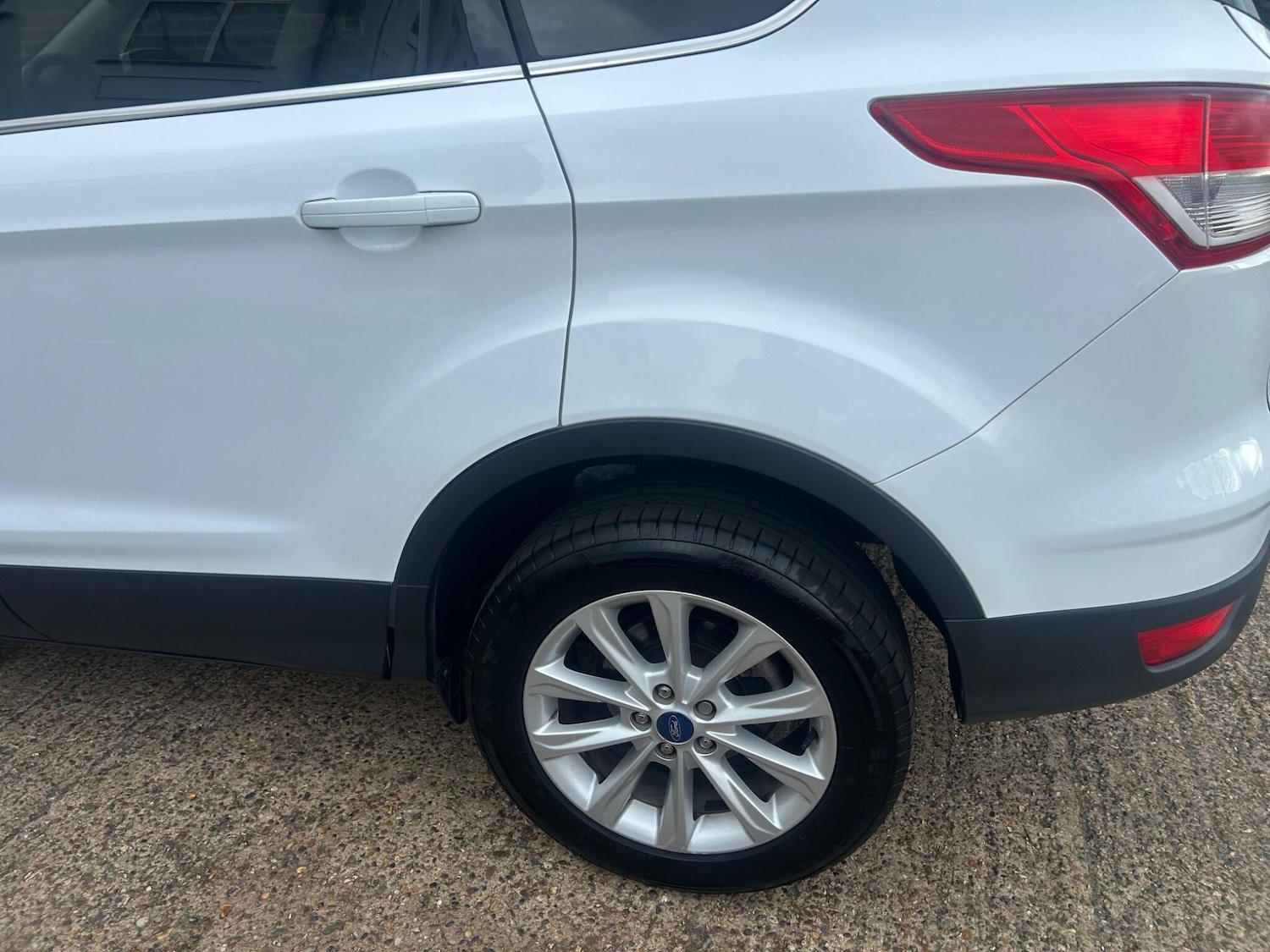 Used Ford Kuga 2015 for sale - 76964407: Photo 18