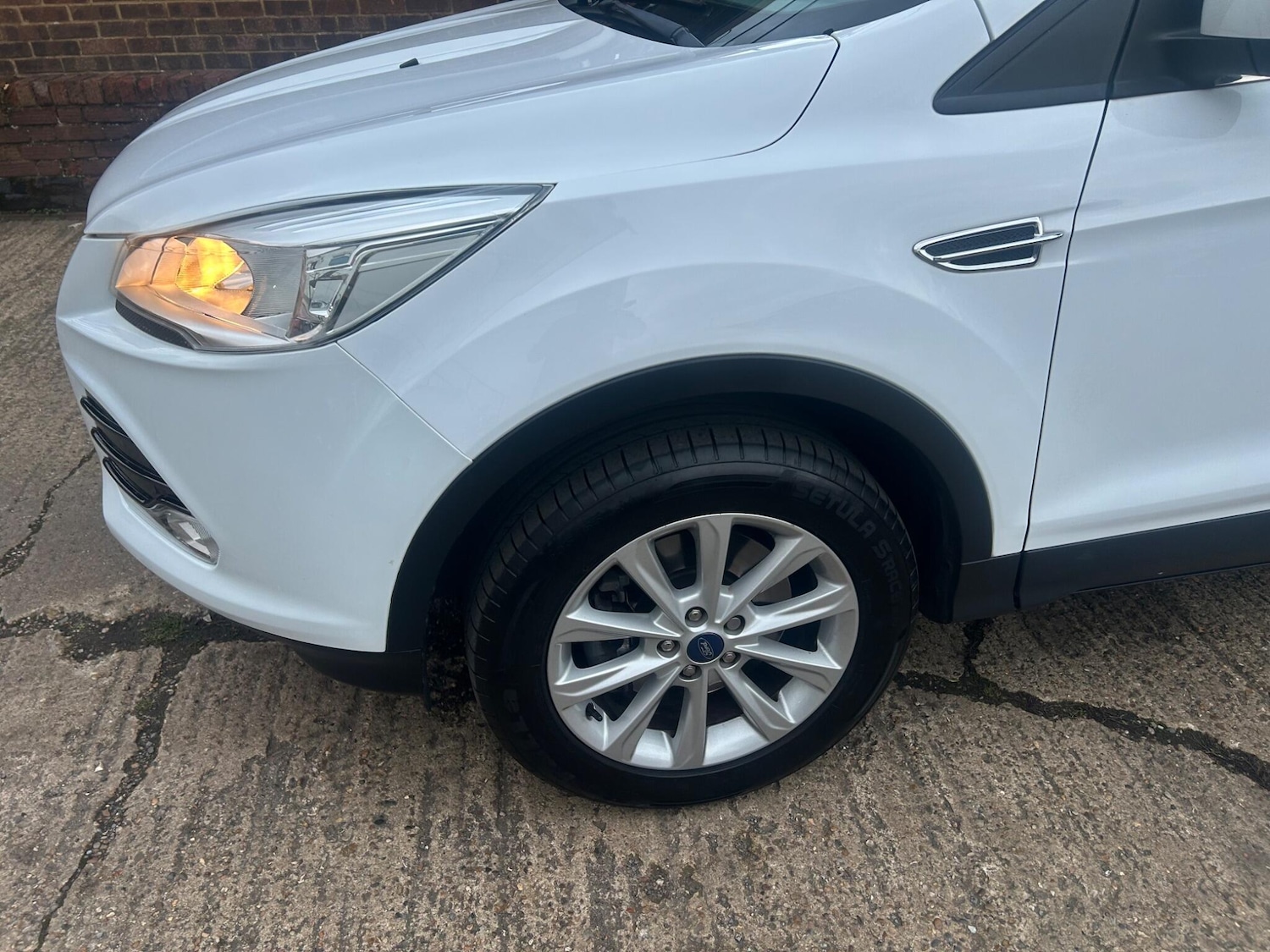 Used Ford Kuga 2015 for sale - 76964407: Photo 21