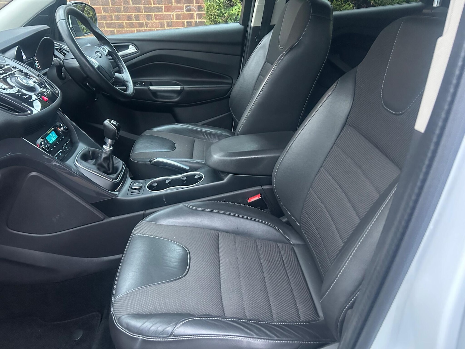 Used Ford Kuga 2015 for sale - 76964407: Photo 27