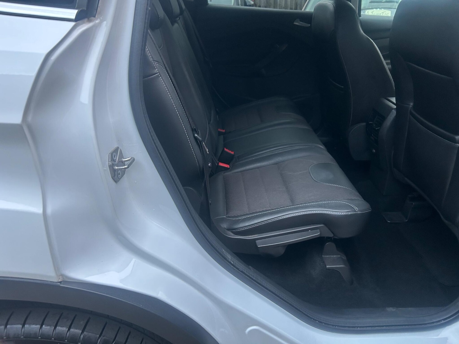 Used Ford Kuga 2015 for sale - 76964407: Photo 39