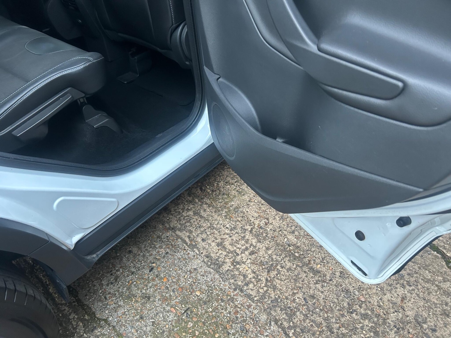 Used Ford Kuga 2015 for sale - 76964407: Photo 40