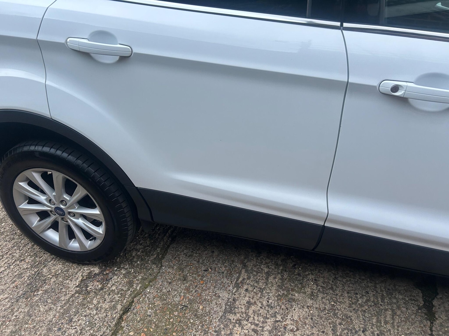 Used Ford Kuga 2015 for sale - 76964407: Photo 8