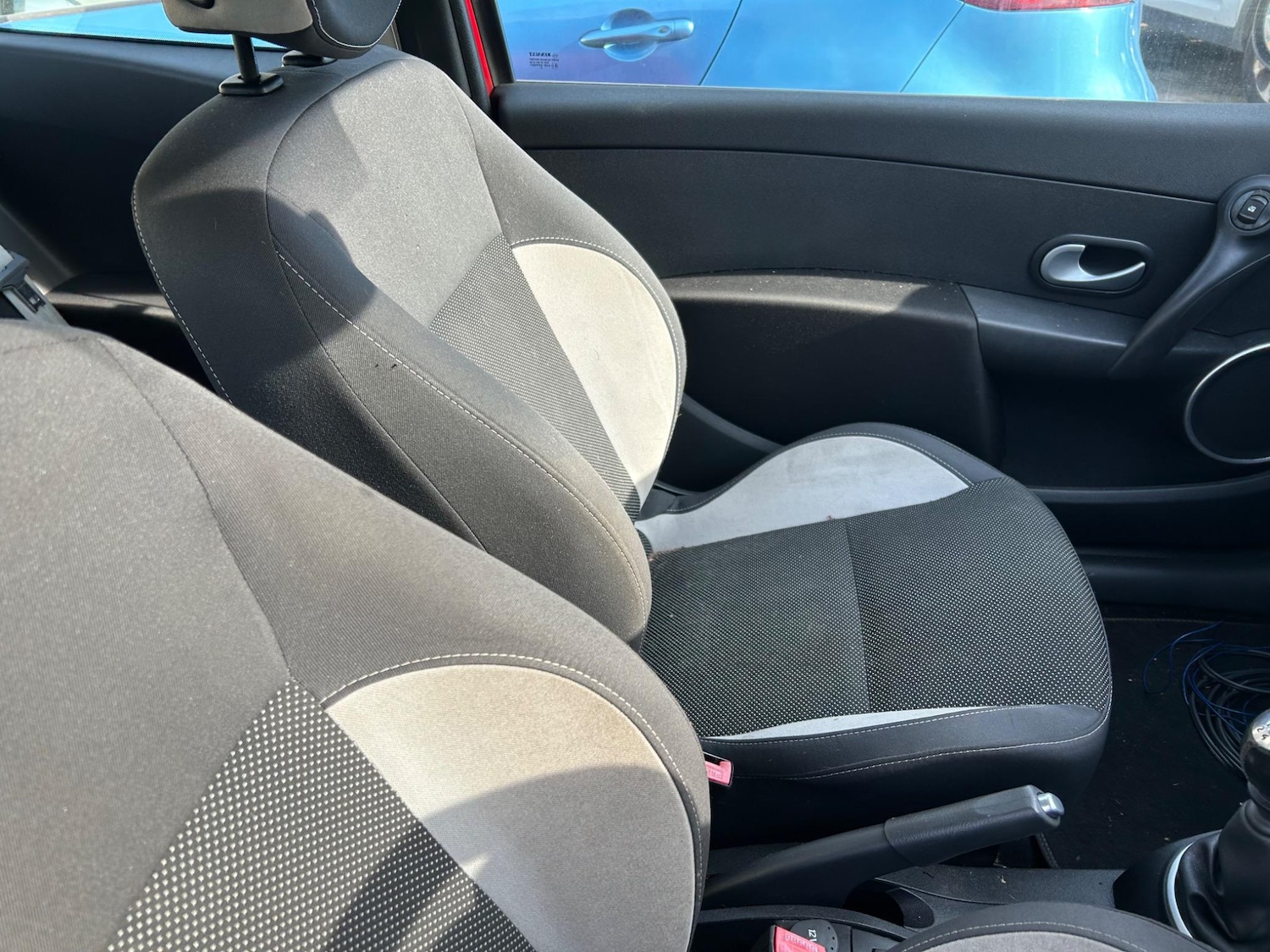 Used Renault Clio 2010 for sale - 76996030: Photo 15