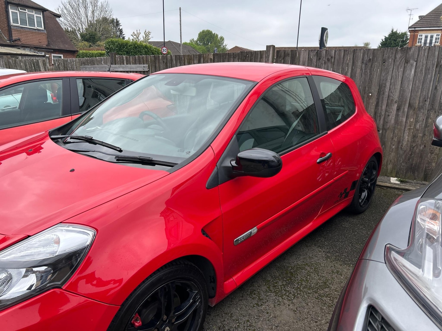 Used Renault Clio 2010 for sale - 76996030: Photo 22