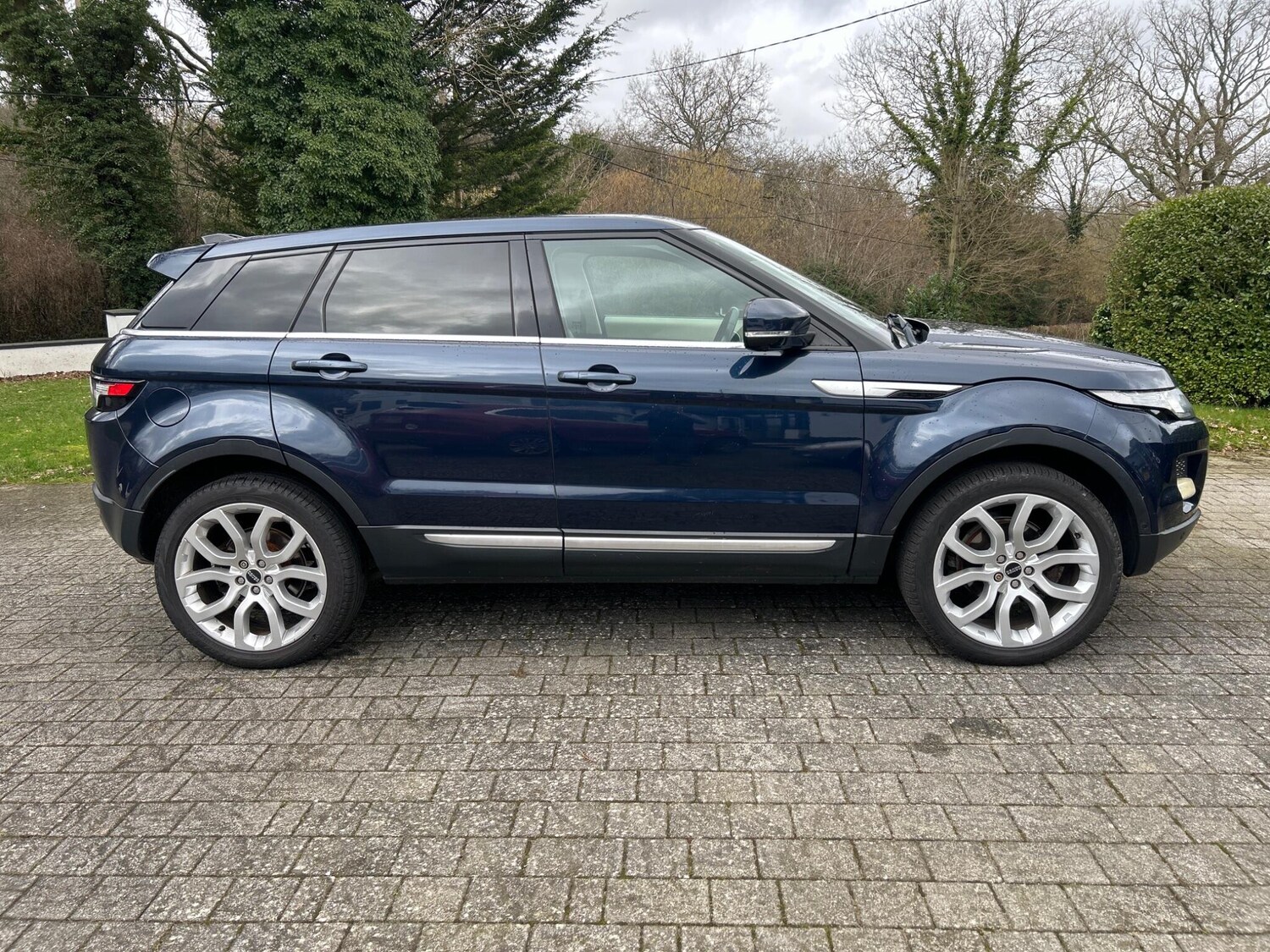 Used Land Rover Range Rover Evoque 2012 for sale - 77484106: Photo 12
