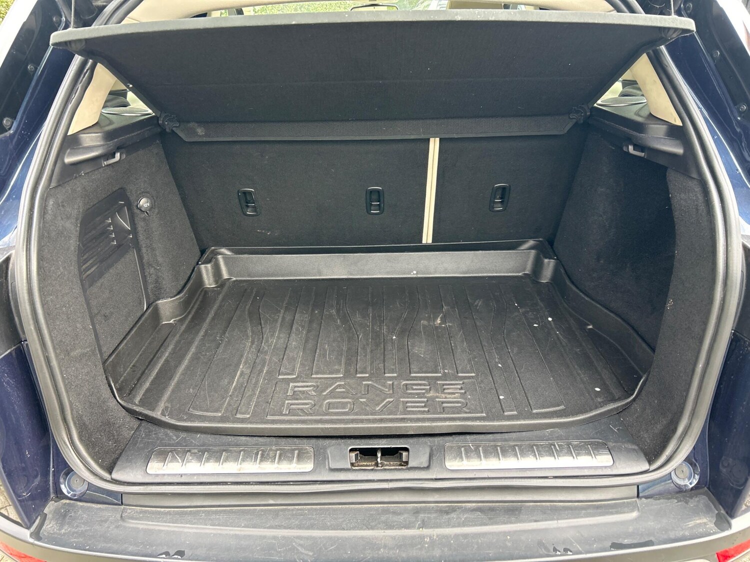 Used Land Rover Range Rover Evoque 2012 for sale - 77484106: Photo 24