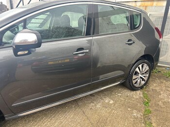 Used Peugeot 3008 2015 for sale - 78230775: Photo