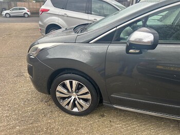 Used Peugeot 3008 2015 for sale - 78230775: Photo