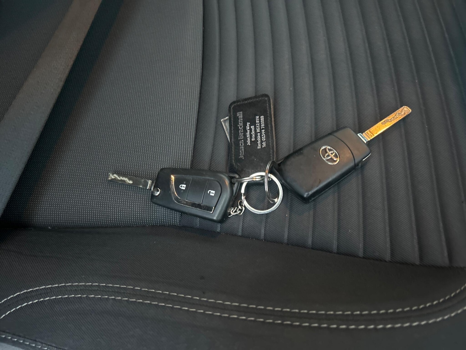 Used Toyota Yaris 2016 for sale - 76585036: Photo 27