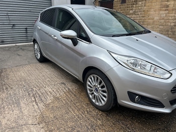 Used Ford Fiesta 2014 for sale - 78892026: Photo