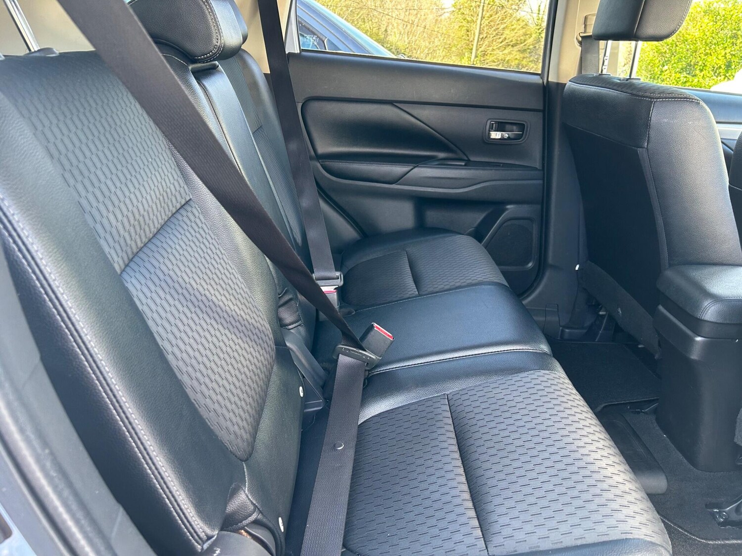 Used Mitsubishi Outlander for sale - 78115469: Photo 24